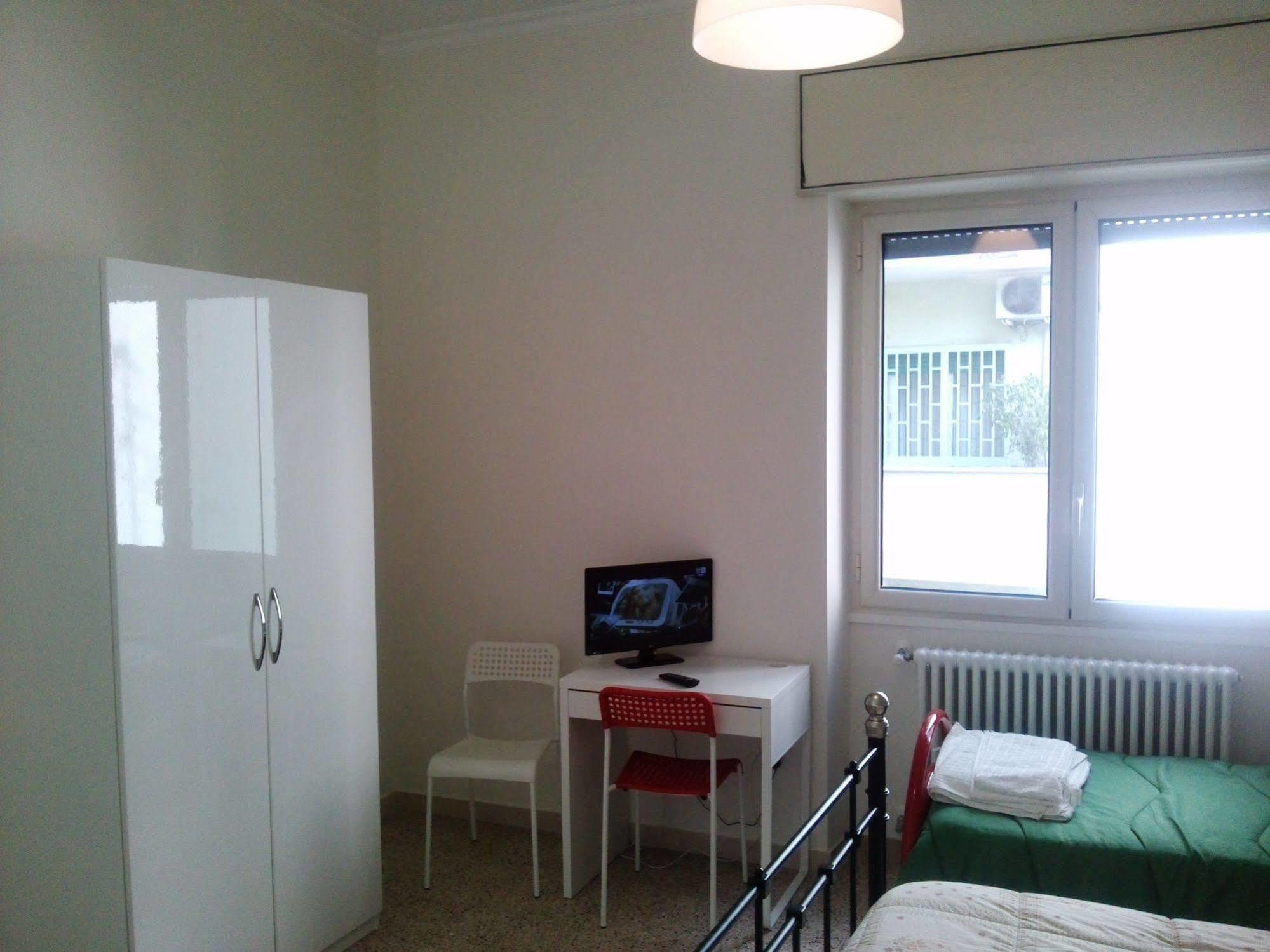 Bed and Breakfast Domus Aurea Neapel Exterior foto